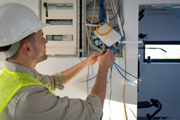 Best Residential Electrician Services  in St Paul, MN